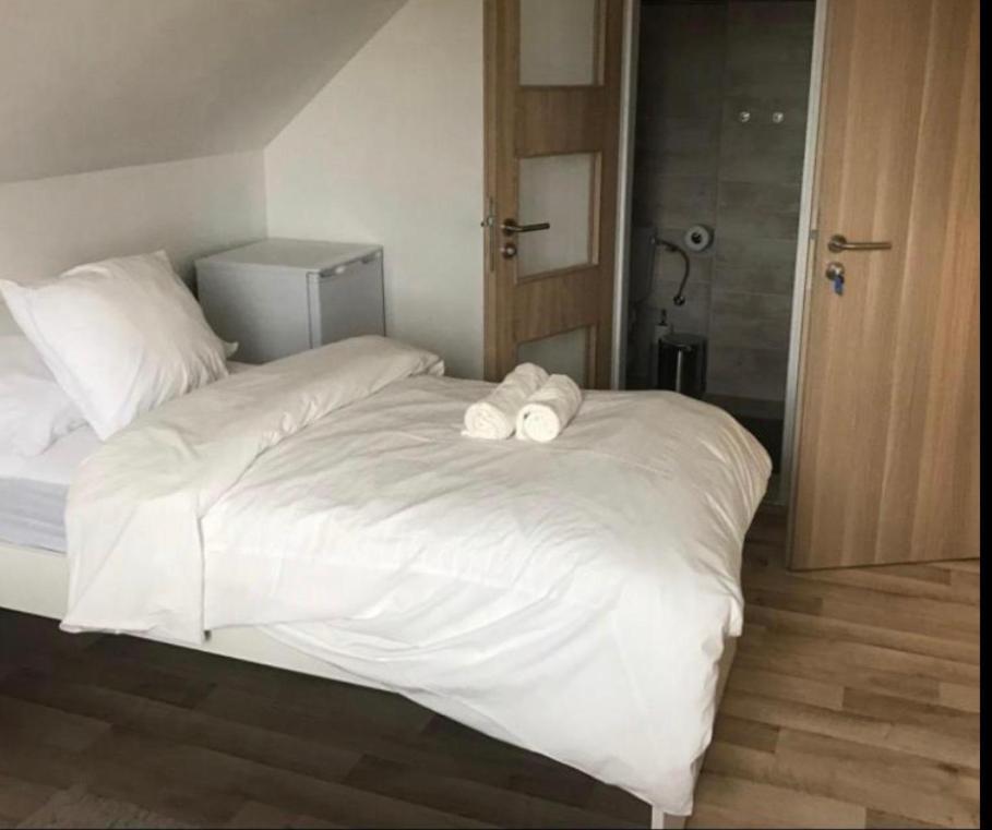 Apartment Oskar Hostka  Ngoại thất bức ảnh