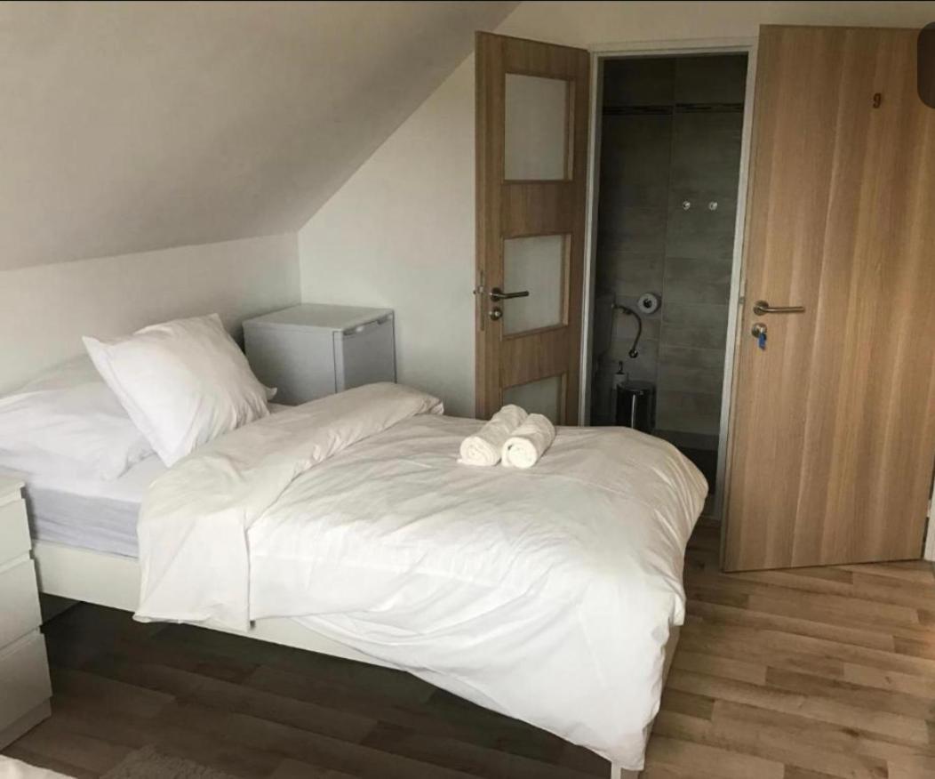 Apartment Oskar Hostka  Ngoại thất bức ảnh
